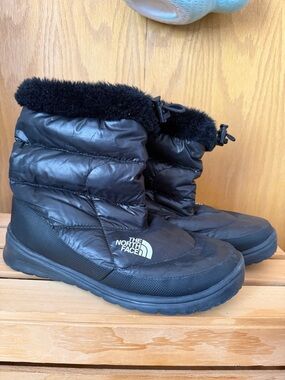North Face Quilted Boots